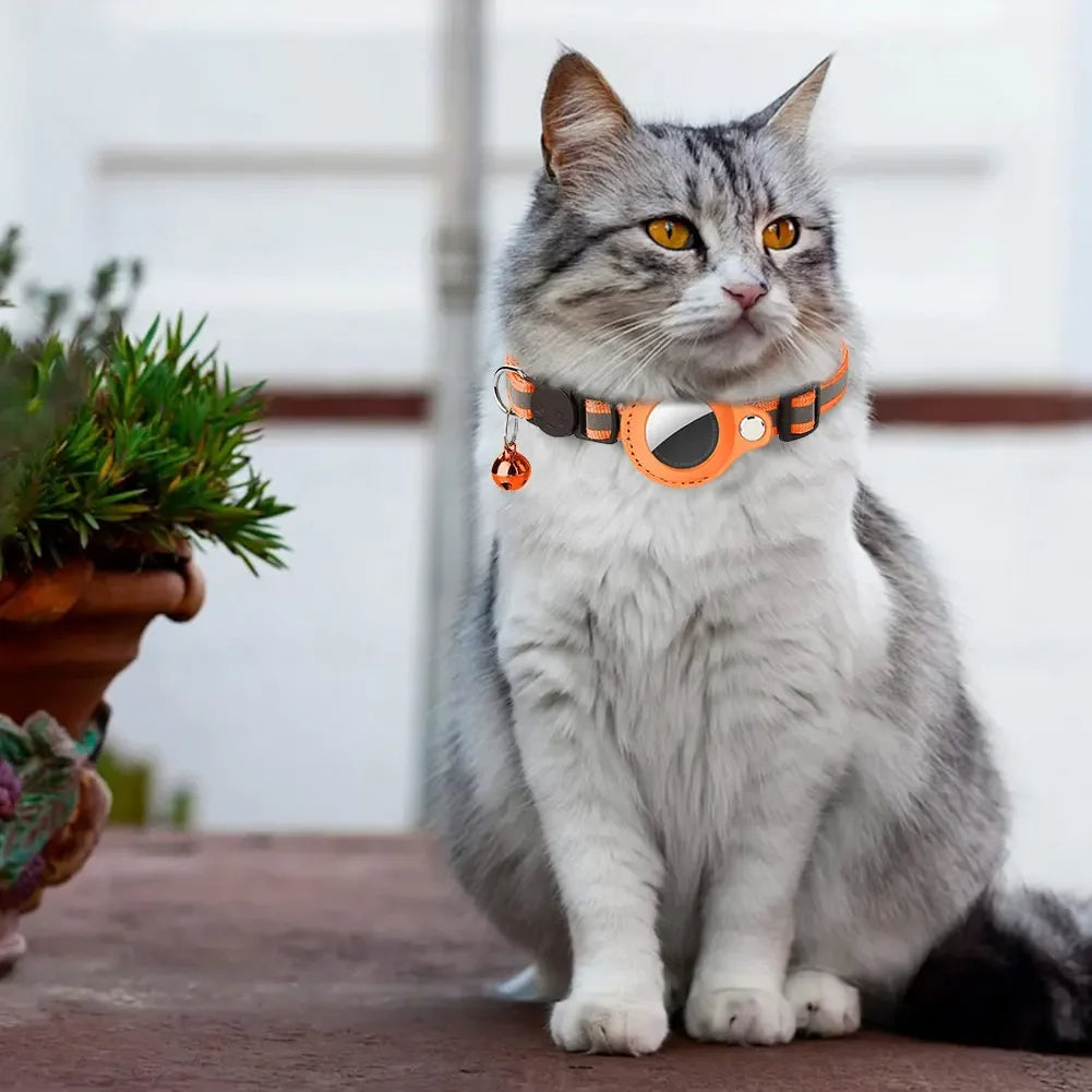 Reflective Cat Collar with Apple AirTag Holder